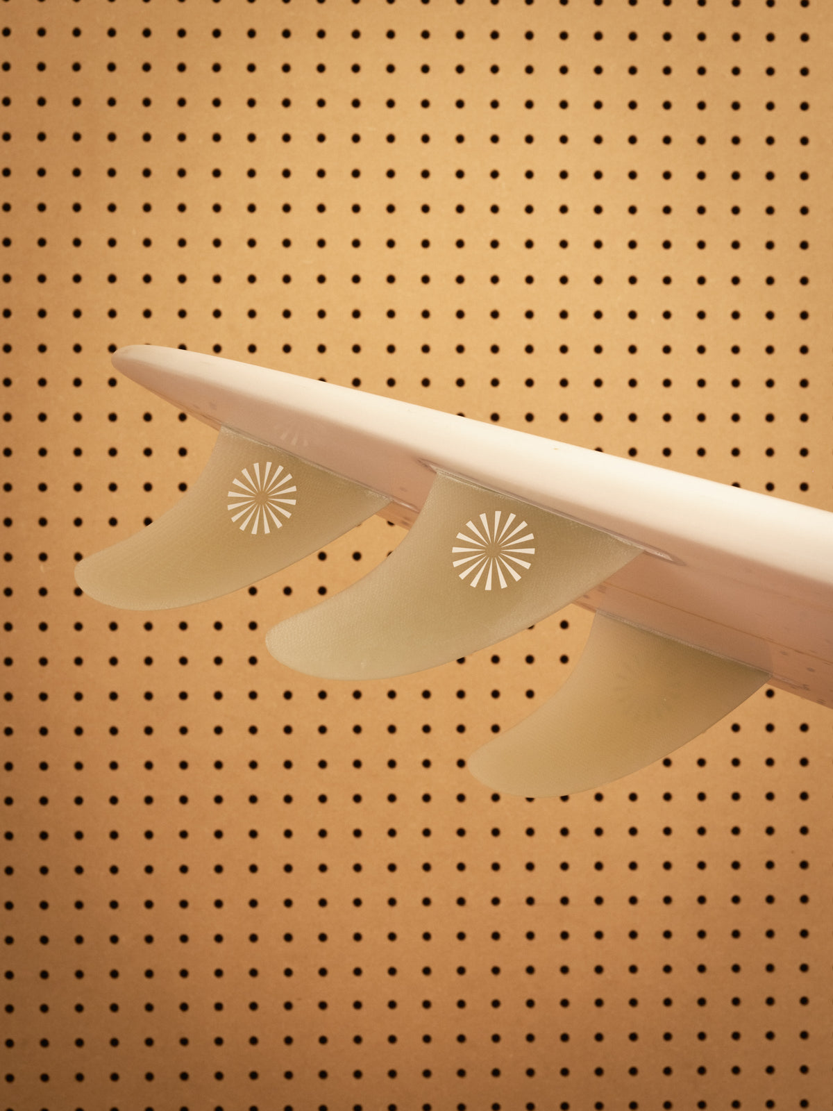 Radio Thruster Fin Set by Mollusk - Futures Compatible 3 Fin Tri Set