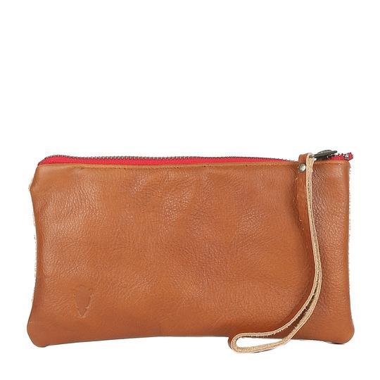 Nyri Clara Clutch