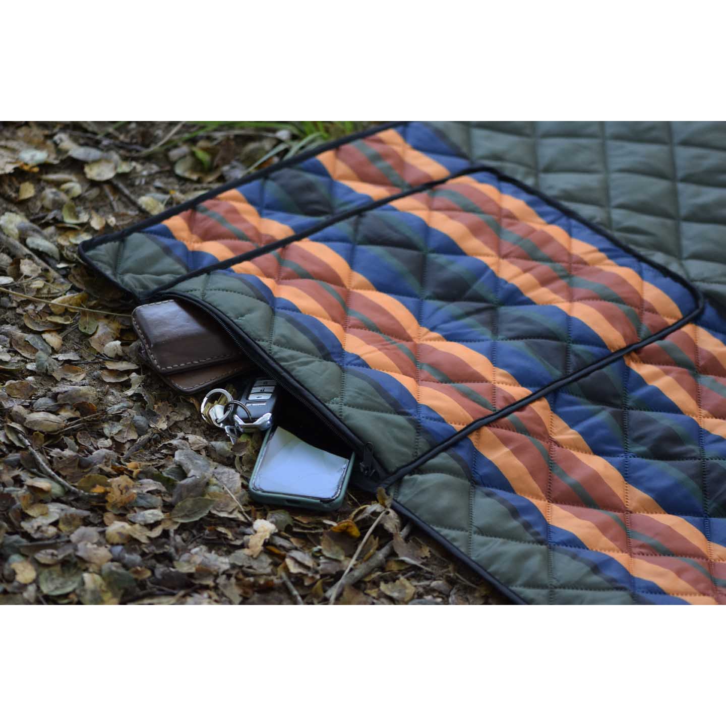 Puffy Blanket with Pocket Stuff Sack | Camp, Concert & Festival Blanket