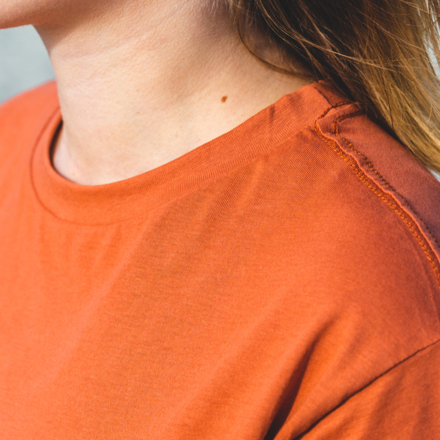 Women's Organic Cotton Boxy Tee - Burnt Orange Red