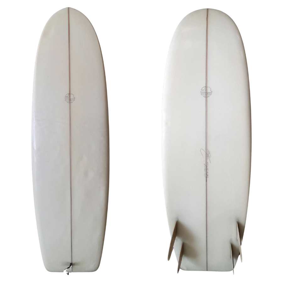 Bob Mitsven: Mini Simmons - 5'10